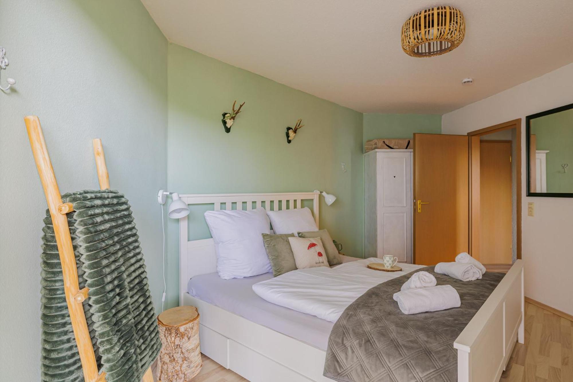 Herzgruen Direkt An Traumhaften Wanderwegen Balkon Mit Toller Aussicht Sauna Im Haus Tiefgarage E-Ladestation Todtnauberg Zewnętrze zdjęcie